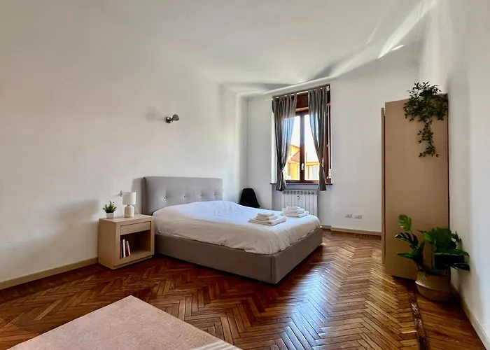 Big Studio Goldoni Duomo-M4 Lin Airport